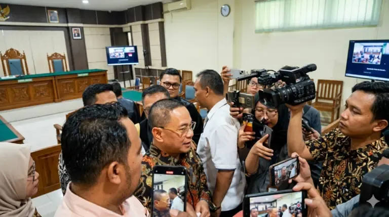 Sidang Putusan Sela Sudewo Hari Ini: Kuasa Hukum Optimistis Eksepsi Dikabulkan, Imbau Ribuan Massa Jaga Ketertiban