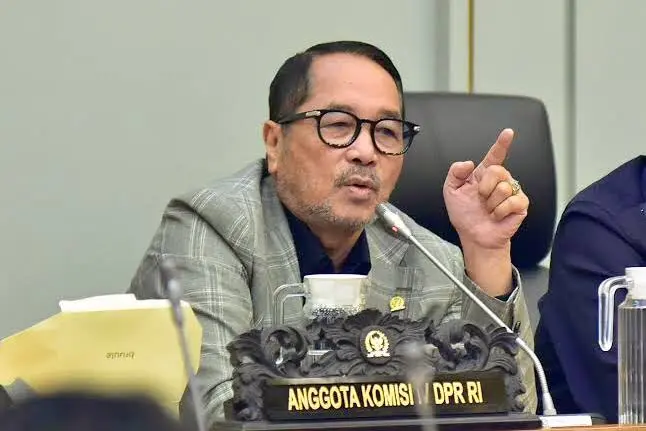 Solar Rp15 Ribu Bikin Nelayan Juwana Melaut Lagi, DPR Peringatkan Kerawanan Mafia BBM