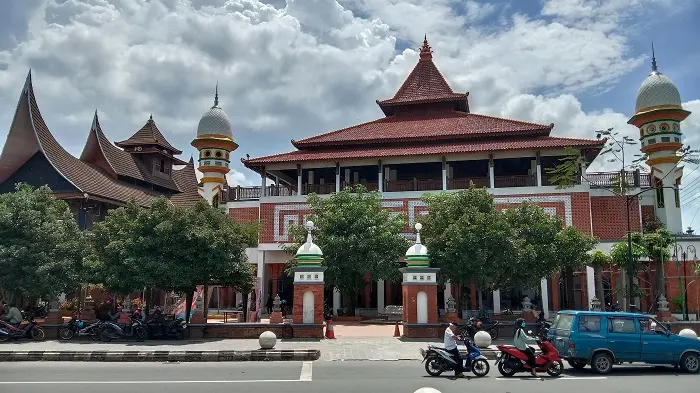 150 Warga Lasem Rekonstruksi Sumpah Setia Perang 1750, Simbol Persatuan Santri, Jawa, dan Tionghoa